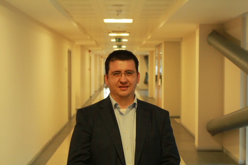 Doç. Dr. Tunçer BAYKAŞ